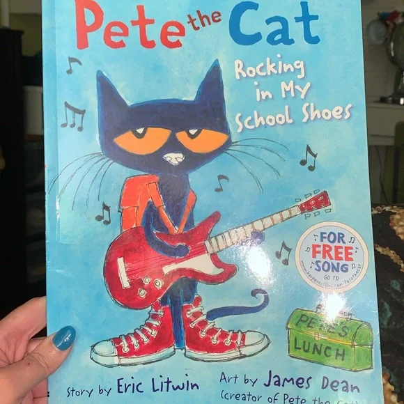 Pete the cat kids soft cover books - Picture 2 of 8
